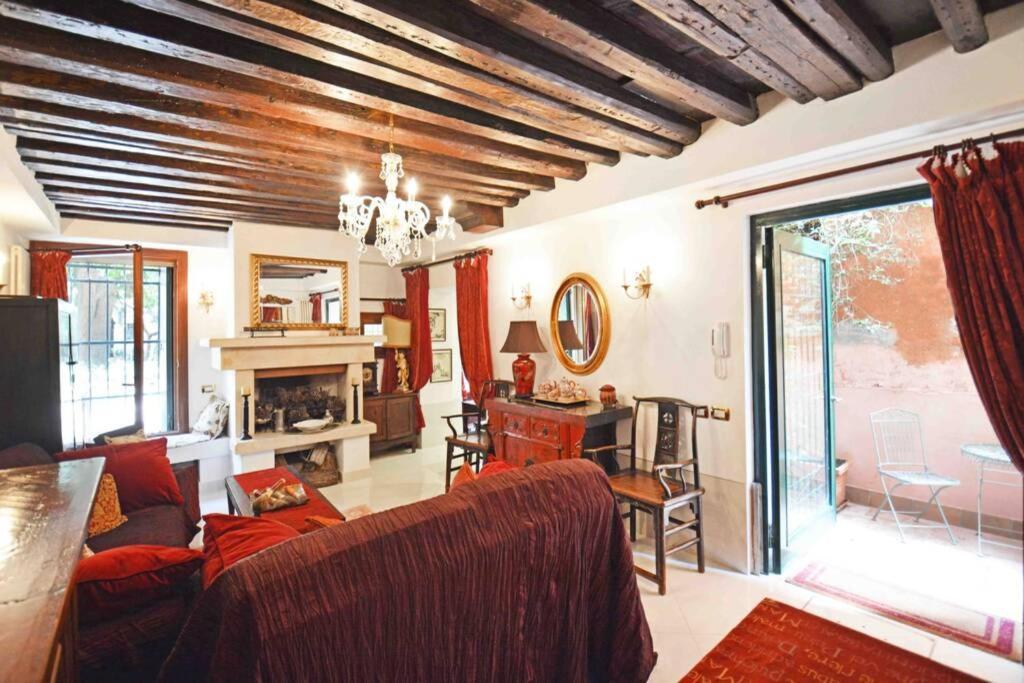Zattere Cottage Close To Guggenheim Veneza Exterior foto